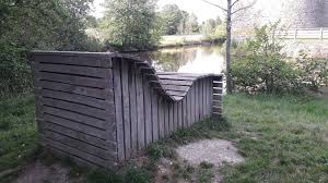 32 einzigartig garten terrassen ideen das beste von from liegebank garten. Gartenbank Aus Holz Als Liegebank An Der Burgruine Baldenau Hunsruck Gartenbank Holz Garten Feuerstelle Garten