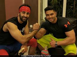 Ranbir Kapoor S Diet And Workout Plan For Sanjay Dutt S Biopic Details Here See more of sanjay dutt on facebook.
