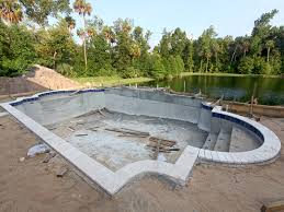 Bei wenig freier fläche raten wir zu einem rundbecken mit geringem durchmesser. Pool Selber Bauen Swimmingpool Im Garten Bauen De