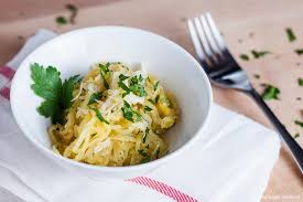 Spaghetti Squash Garlic Parmesan Recipe Salt Pepper Skillet Recipe Recipes Vegetable Noodles Recipes Veggie Noodles