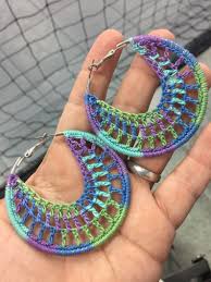 Crochet Pendientes Aros Justo A Tiempo Para El Verano Etsy In 2020 Crochet Earrings Crochet Jewelry Patterns Crochet Earrings Pattern