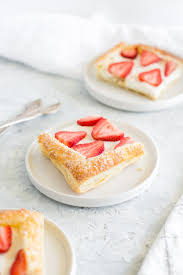 Strawberry Cream Cheese Tart With Puff Pastry This Easy Summer Dessert Is Perfect For A Bac Puff Pastry Desserts Pastry Desserts Pepperidge Farm Puff Pastry