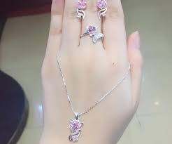 Vang Y La Gi Gia Vang Y Hom Nay Bao Nhieu 1 Chỉ