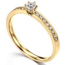 Anel De 15 Anos 30 Modelos E Significados Anel De 15anos Anel Solitario De Diamante Anel Solitario