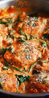 Boneless Skinless Chicken Thighs With Creamy Tomato Basil Spinach Sauce Chicken Thights Recipes Boneless Chicken Thigh Recipes Pumpkin Recipes Easy Dinner