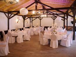 Svobodný stát durynsko je spolková země ležící ve středu německa. Original Karo Trauredner In Erfurt Leipzig Fur Eure Freie Trauung Locationcheck Rustikale Scheunenhochzeit