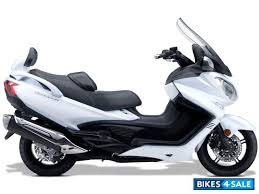 Scooter burgman 400 limited edition con scaldamanopole e poggiaschiena di serie. Suzuki Burgman 650 Price Specs Mileage Colours Photos And Reviews Bikes4sale