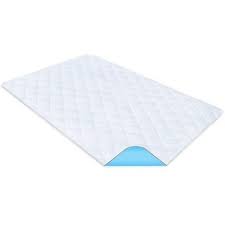 Top 10 Best Waterproof Mattress Pads And Protectors Thez7 Waterproof Mattress Pad Bed Pads Bed Wetting