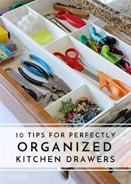 perfectly organized kitchen drawers
