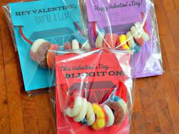 Shop these best valentine's day gift ideas for him, her, your friends, and kids. Diy Valentine Gifts Hgtv