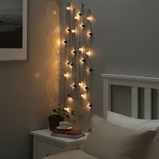 Blotsno Lichterkette 24 Led Innen Schwarz Ikea Osterreich Schlafzimmer Lichterkette Beleuchtung Wohnzimmer Led Kerzen