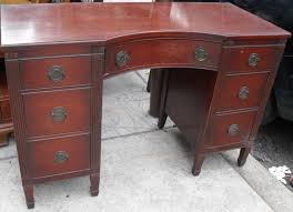 Uhuru Furniture Collectibles 1940s Mahogany Bedroom Set Sold Furniture For Small Spaces Furniture Styles Bedroom Set