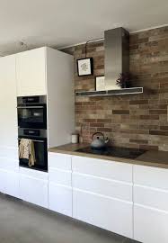 Meine Neue Traumkuche Ikea Kuche Skandinavischer Style Weisse Kuche Weiss Mit Holz Modern Backsteinwand Als Flies Ikea Kuche Traumkuche Weisse Kuche