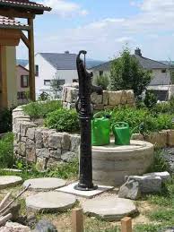 Zisterne Anschluss Einer Schwengelpumpe Gartenbau Selber Gemacht Brunnen Garten Wasserspiel Garten Gartenbau
