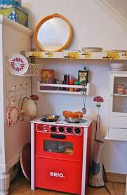 Yet Another Use For The Ikea Spice Rack Glad I Gave A Couple Extras Bornevaerelse Ideer Bornevaerelse Lille Skab