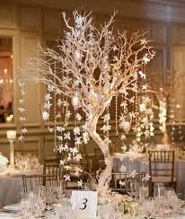 25 Breathtaking Christmas Wedding Ideas Christmas Celebration All About Christmas Christmas Wedding Centerpieces Winter Wedding Centerpieces Wonderland Wedding Theme