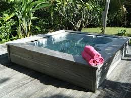 Whirlpool Im Garten Was Ist Bei Der Installation Zu Beachten Whirlpool Garten Aussenwhirlpool Whirlpool Im Freien