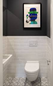 Gaste Wc Mit Weissen Metrofliesen Altbauwohnung Gaste Wc Modern Gaste Wc Badezimmer Gestalten