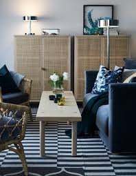 Du Brauchst Frischen Wind In Deinem Dekor Mit Produkten Von Ikea Wie Z B Stockholm 2017 Teppich Flach Gewebt Handarbeit Gest Entspannungsraum Haus Haus Deko