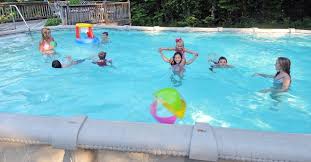 4 Ways To Reduce Chlorine Levels In Your Swimming Pool
