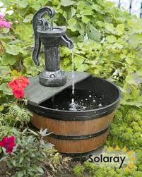 54cm Solarbrunnen Handpumpe Und Bottich Solaray 129 99 Solarbrunnen Solarbrunnen Garten Aussenbrunnen