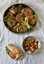 Shami E Lapeh Persische Frikadellen Mit Gelben Spalterbsen Labsalliebe Rezept Persische Gerichte Iranisches Essen Rezepte Mit Frikadellen