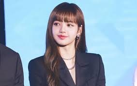 Kerabat Lisa Blackpink Ungkap Penipuan Yang Dilakukan Mantan Manajer