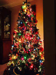 Christmas Tree With Multi Color Lights Christmas Tree With Coloured Lights Colorful Christmas Decorations Multi Colored Christmas Lights