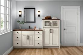 Diamond Prelude Birkdale Maple Coconut Begin Your Remodel Today At Diamondatlowes Com Installing Cabinets Cabinet Design Cabinet