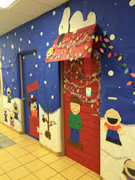 Chhmmarlie Brown Snoopy Charlie Brown Door Decoration Charlie Brown Christmas Cha Office Christmas Decorations Holiday Door Decorations Christmas Classroom