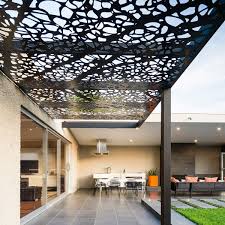 Modernen Metall Pergola Mit Kreativer Ausfuhrung Verleiht Einen Wunderschonen Akzent Im Garten Pergola Patio Pergola Plans Pergola
