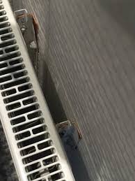 Heizkorper Im Bad Farbe Blattert Ab Bild Von Select Hotel Berlin Checkpoint Charlie Tripadvisor