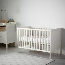 Sundvik Babybett Weiss 70x140 Cm Ikea Osterreich Babybett Weiss Ikea Krippe Babybett