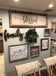 26 Amazing Farmhouse Living Room Decor Ideas Fittubuh Org Farmhouselivingroom Li Farmhouse Dining Rooms Decor Dining Room Wall Decor Farm House Living Room