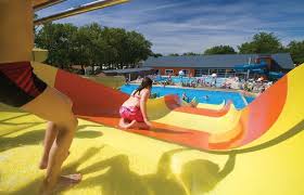 Das Andere Holland Holland Campings Freibad Vom Campingplatz De Kleine Wolf Camping Schwimmbad Dasandereholland Campingplatz Camping Schwimmbader