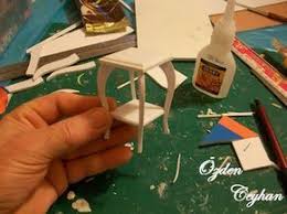 Sto Facendo Il Mio Disegno Con Il Mio Cartone Forex Cartone Disegno Facendo F Miniature Dollhouse Accessories Dollhouse Miniature Tutorials Miniatures