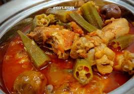 Jika anda tidak tahan untuk tidak memakan daging sapi, pilihlah daging sapi yang memiliki lemak paling rendah. Resep Marak Okra Ayam Ala Timur Tengah Bamia Bil Dujaj Oleh Noof S Kitchen Cookpad