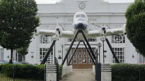 Hai navigato fino a qui per trovare informazioni su croydon airport? Croydon Airport And Purley Way West Playing Field Croydon Central Parks