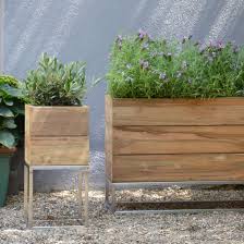 Teak Pflanzbehalter Von Jan Kurtz Fur Garten Und Terrasse Topfblumen Bepflanzung Blumenkasten
