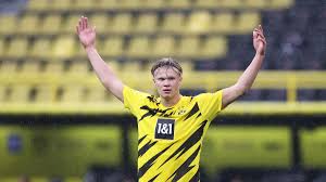 Borussia dortmund's champions league hopes dented in freiburg. Borussia Dortmund Crush Sc Freiburg Without Absent Jadon Sancho Eurosport