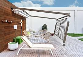 Pergola Aus Metall 40 Inspirierende Beispiele Und Ideen Moderner Pavillon Pergola Design Terassenentwurf