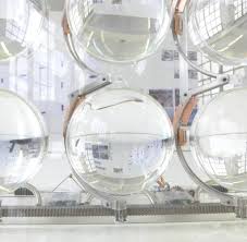 Energie Deutscher Erzeugt Mit Glaskugel Strom Aus Mondlicht Welt Glaskugel Sonnenenergie Lichtkugeln