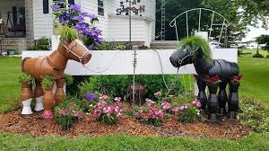 Stefanie Butler Clay Pot Horses Topfblumen Selbstgemachte Tongefasse Garten Deko