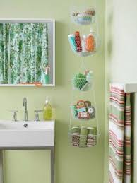 Wollen Sie Ihr Badezimmer Komplett Neu Gestalten Oder Nur Ein Bisschen Da Aufbewahrung Fur Kleines Badezimmer Kleine Badezimmer Badezimmer Aufbewahrungssysteme