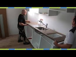 Construisez La Cuisine Ikea Installez Les Decoupes Du Plan De Travail Evier Youtube Ikea Kuche Kuche Aufbauen Ikea Kuchenideen