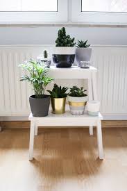 Roomtour Ein Blick In Unser Zuhause Some Kind Of Fashion Ikea Pflanzentreppe Hocker