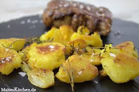 Rostkartoffeln Nach Jamie Oliver Rezept Gerostete Kartoffeln Kartoffelecken Rezept Oliven Rezepte