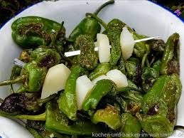 Das Beste Souvenir Aus Galicien Pimientos De Padron Kochen Und Backen Im Wohnmobil De Rezepte Mit Paprika Kochen Und Backen Grune Paprika