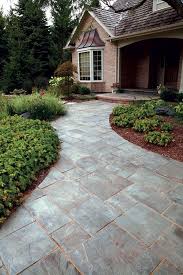 I Like The Dimension In The Walkway Rivenstone Walkway Backyard Pool Outdoor Landscaping Yard Remodel