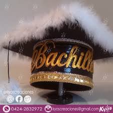Birretes Birretepersonalizado Birretedecorado Graduationcap Fashion Hechoamano Hechoenvenezuela Idea Creativas Novelty Lamp Instagram